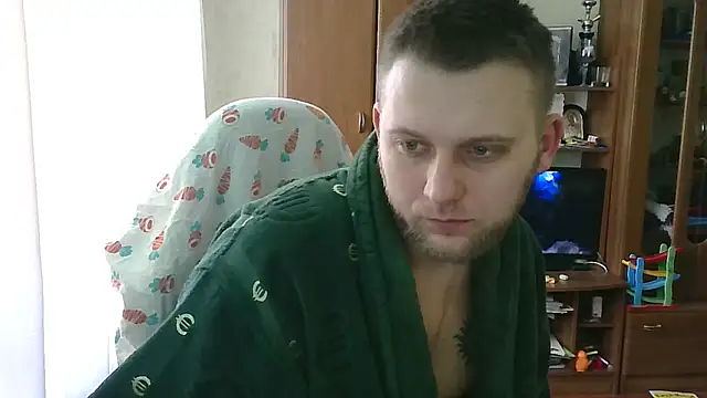 Snapshot of HunterOnBoobs chatting on February 2025 12:56:01 PM HunterOnBoobs online show from February 2025 12:56:01 PM