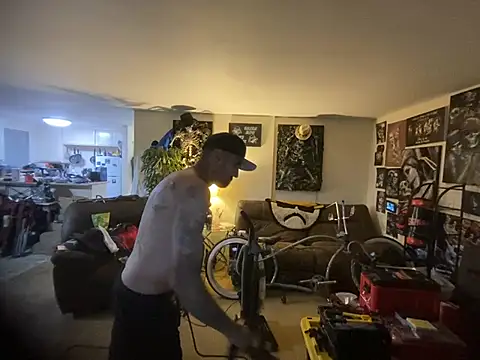 hornycouple818 online show from April 2026 03:53:01 PM