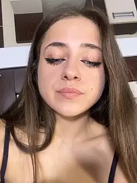 Snapshot of GeraBoobsi chatting on March 2026 10:23:02 AM GeraBoobsi online show from March 2026 10:23:02 AM