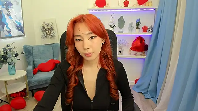 AnnaReyla online show from February 2026 11:06:02 AM