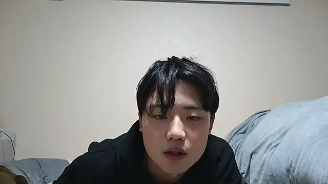 nunnun00 online show from February 2025 12:24:01 PM