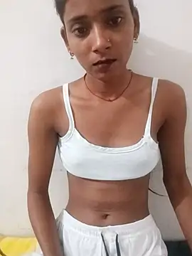 Snapshot of Divya-2007 chatting on October 2025 12:10:01 AM Divya-2007 online show from October 2025 12:10:01 AM