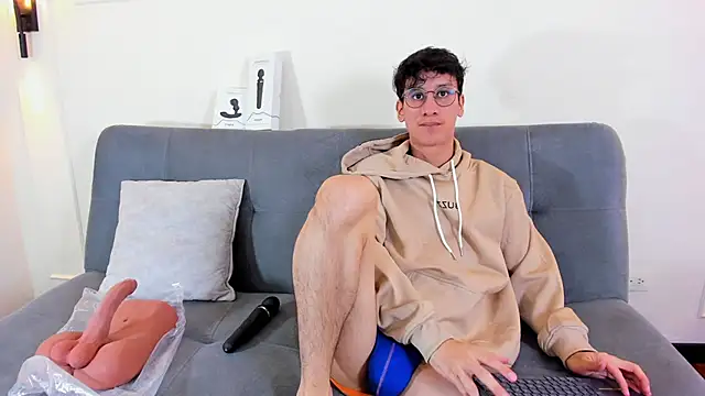 Cum hunters online show from November 2025 03:27:02 AM