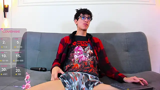 Snapshot of Cum_hunters chatting on April 2026 03:30:02 AM Cum hunters online show from April 2026 03:30:02 AM