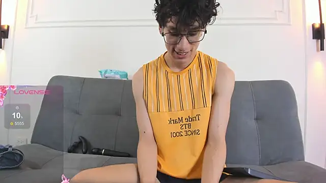 Cum hunters online show from July 2026 03:17:02 AM