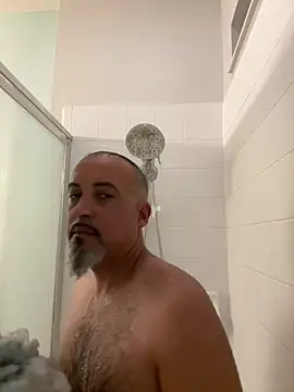 Snapshot of TheConfidentialClub chatting on January 2025 12:02:01 AM TheConfidentialClub online show from January 2025 12:02:01 AM