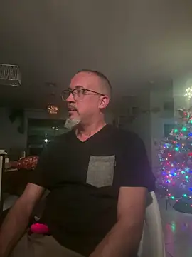 Snapshot of TheConfidentialClub chatting on January 2025 05:16:01 AM TheConfidentialClub online show from January 2025 05:16:01 AM