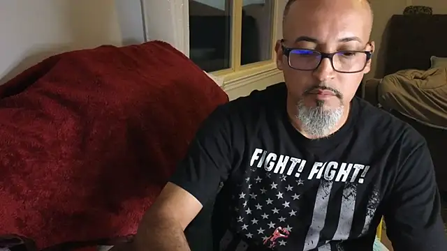 Snapshot of TheConfidentialClub chatting on February 2025 11:41:02 PM TheConfidentialClub online show from February 2025 11:41:02 PM