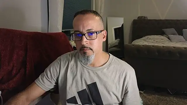 Snapshot of TheConfidentialClub chatting on February 2025 12:49:01 AM TheConfidentialClub online show from February 2025 12:49:01 AM