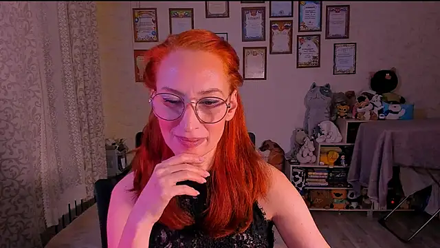 red rocco online show from March 2025 04:39:02 PM