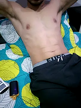 Snapshot of hot_hunk_boy chatting on September 2025 04:56:01 PM hot hunk boy online show from September 2025 04:56:01 PM