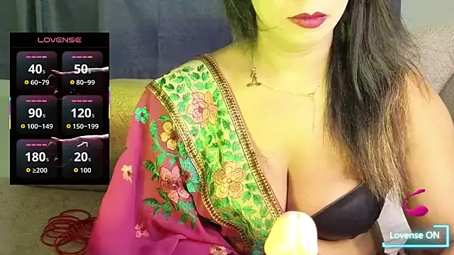 Snapshot of Bengali_Cute_Girl chatting on October 2025 02:45:01 AM Bengali Cute Girl online show from October 2025 02:45:01 AM