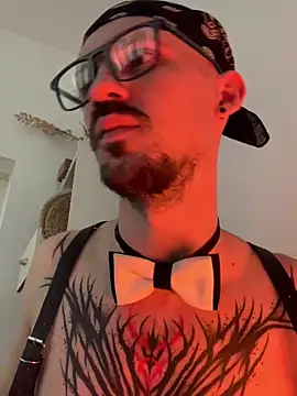 AssHunter4k online show from March 2025 09:29:01 AM