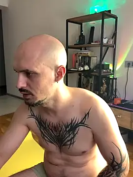 AssHunter4k online show from November 2025 10:35:02 AM