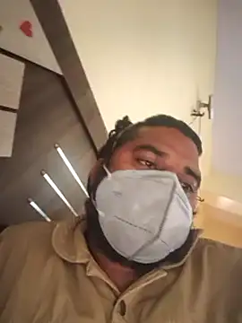 Snapshot of Raziv_komal143 chatting on February 2025 08:06:01 AM Raziv komal143 online show from February 2025 08:06:01 AM