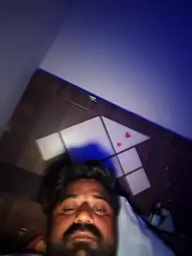 Snapshot of Raziv_komal143 chatting on March 2025 11:50:02 PM Raziv komal143 online show from March 2025 11:50:02 PM