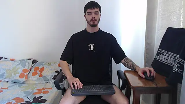 Aleex Miller online show from November 2025 04:18:02 PM