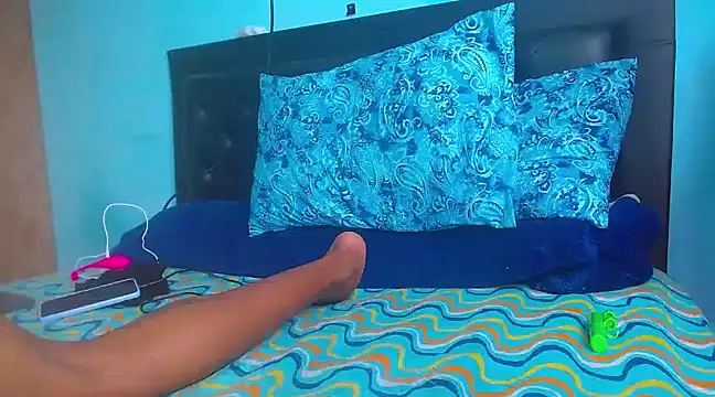 Snapshot of Biancalopez-02 chatting on January 2025 07:20:01 PM Biancalopez-02 online show from January 2025 07:20:01 PM