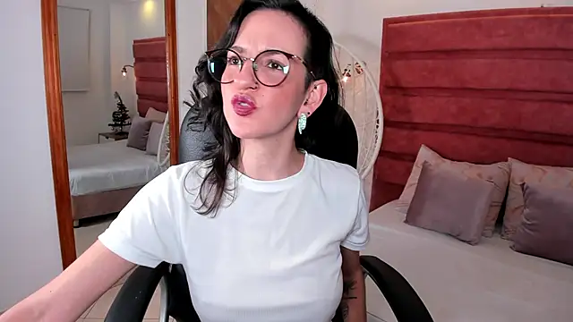 ana liebert online show from November 2025 10:34:02 PM