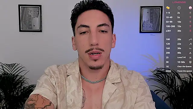 dylanspencer28 online show from March 2025 10:37:02 PM