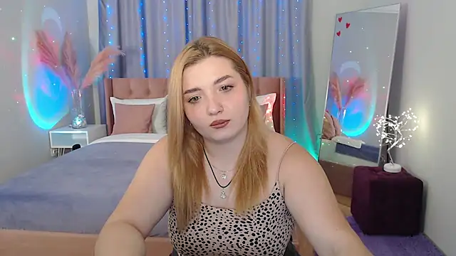 StasyNickols online show from October 2025 03:10:02 PM