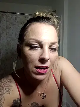 KittzyKat online show from January 2025 02:23:01 PM