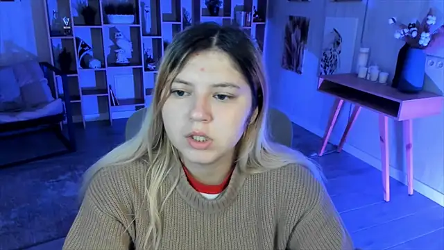 DiaAngell online show from October 2025 07:14:02 PM