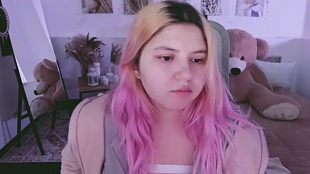 DiaAngell online show from February 2026 07:30:02 PM