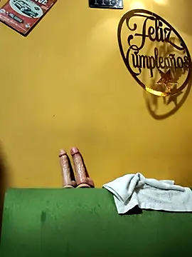 ilonna2025 online show from September 2025 10:21:02 PM