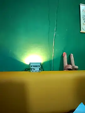 ilonna2025 online show from November 2025 05:39:02 AM