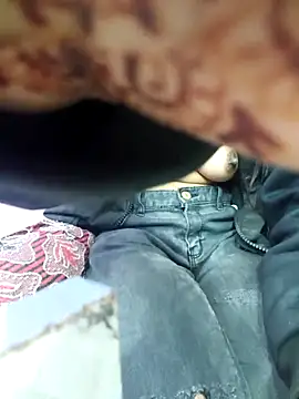 Leoni G online show from February 2025 12:16:02 PM