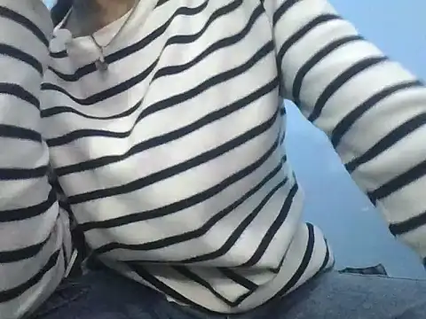 Leoni G online show from December 2025 06:20:01 AM