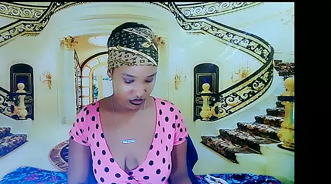 EroticSexyPrada online show from February 2025 03:50:01 PM