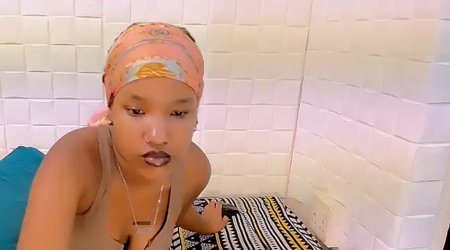 EroticSexyPrada online show from March 2025 12:32:01 AM