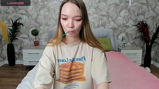 SusannJohnson online show from March 2025 11:58:01 AM