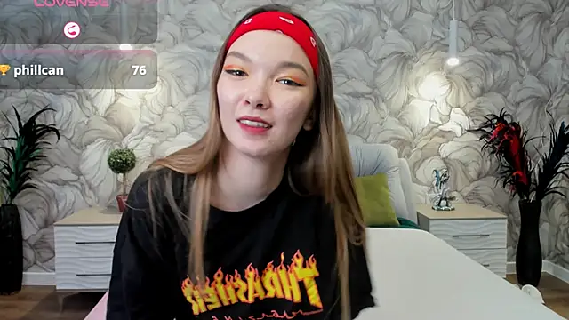 SusannJohnson online show from March 2025 12:59:02 PM