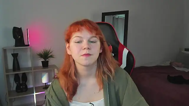 Snapshot of Poppy_sunshine chatting on January 2025 12:10:01 PM Poppy sunshine online show from January 2025 12:10:01 PM