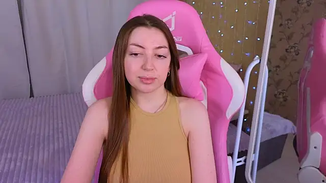 Ann moon   online show from January 2025 06:39:01 PM