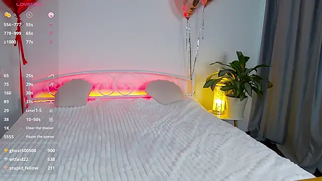 GiKarerra online show from February 2025 01:11:02 PM