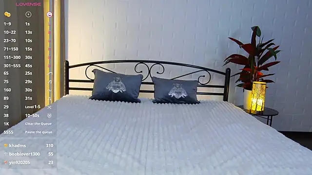 GiKarerra online show from March 2025 01:40:02 PM