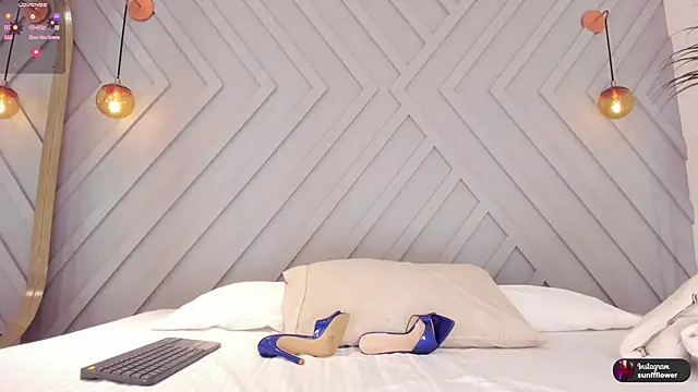 LissMonroe online show from February 2026 10:47:02 AM