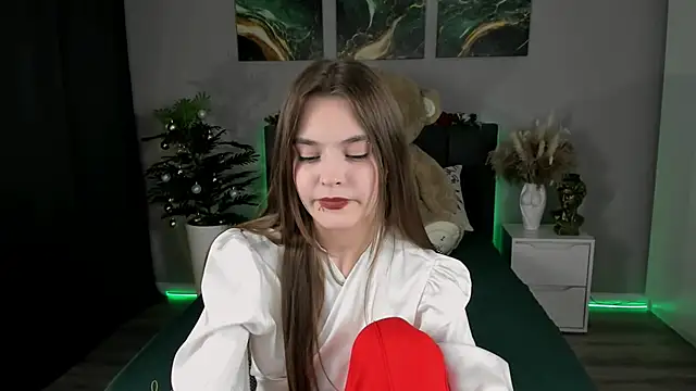 Snapshot of RayWillliams chatting on January 2025 09:11:02 PM RayWillliams online show from January 2025 09:11:02 PM