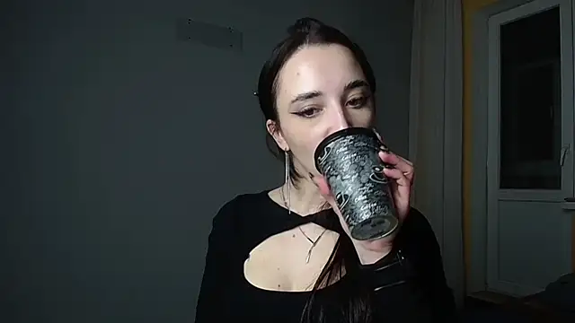 Snapshot of Eva_Gloryy chatting on January 2025 05:21:01 PM Eva Gloryy online show from January 2025 05:21:01 PM