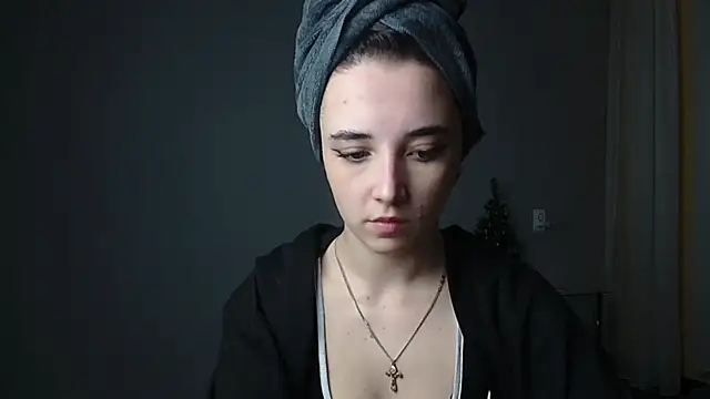 Snapshot of Eva_Gloryy chatting on January 2025 08:11:02 PM Eva Gloryy online show from January 2025 08:11:02 PM