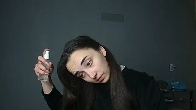 Snapshot of Eva_Gloryy chatting on October 2025 05:36:02 PM Eva Gloryy online show from October 2025 05:36:02 PM