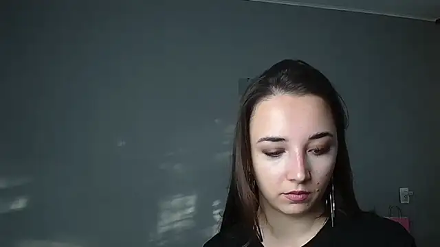 Snapshot of Eva_Gloryy chatting on June 2026 04:40:02 PM Eva Gloryy online show from June 2026 04:40:02 PM