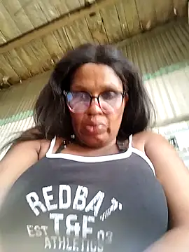 bubblendz1988 online show from April 2026 09:01:02 AM