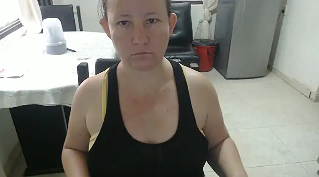 Snapshot of Yohis_Kiut25 chatting on January 2025 12:40:02 PM Yohis Kiut25 online show from January 2025 12:40:02 PM