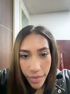 zoe storm online show from February 2025 03:22:01 AM