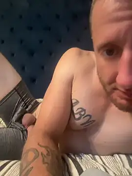 biggzee6 online show from July 2026 07:40:02 PM